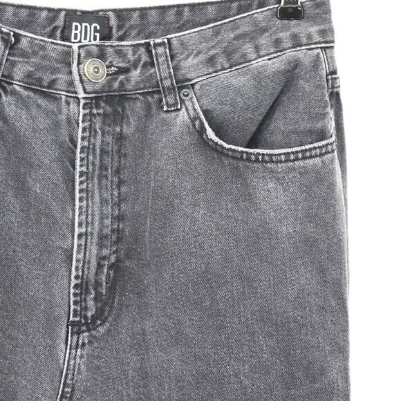 BDG Urban Outfitters High Rise Mom Denim Jeans Tapered Leg Women's Size 30 Black - Picture 4 of 13
